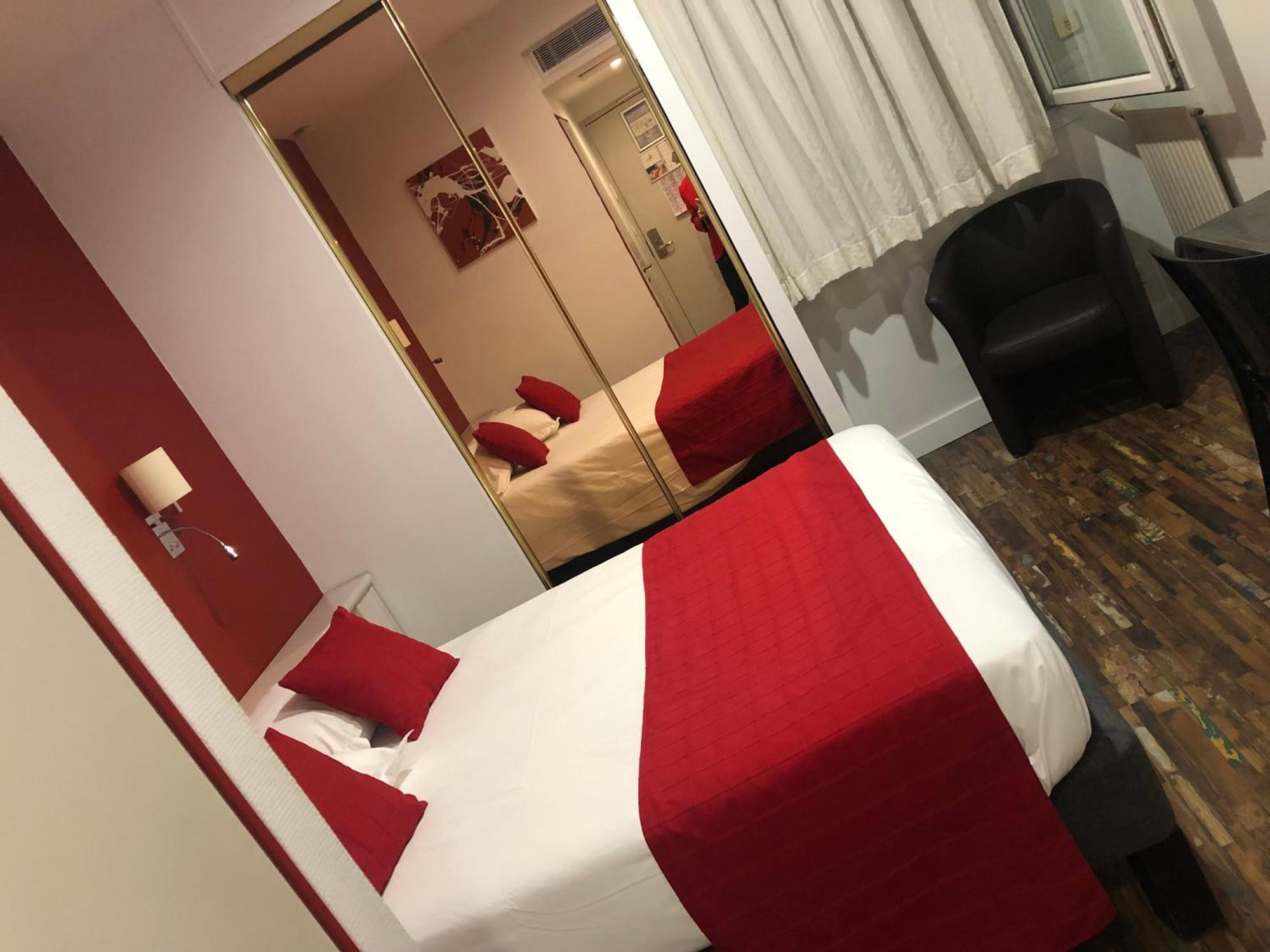 Cit'Hotel Europeen Ангулем Екстер'єр фото