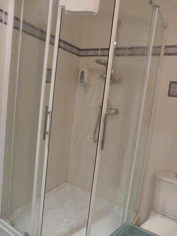Cit'Hotel Europeen Ангулем Номер фото