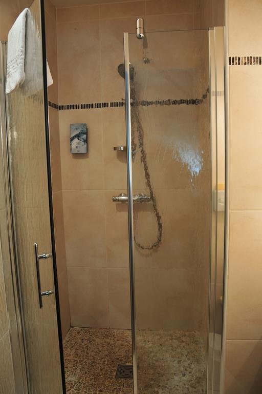 Cit'Hotel Europeen Ангулем Екстер'єр фото