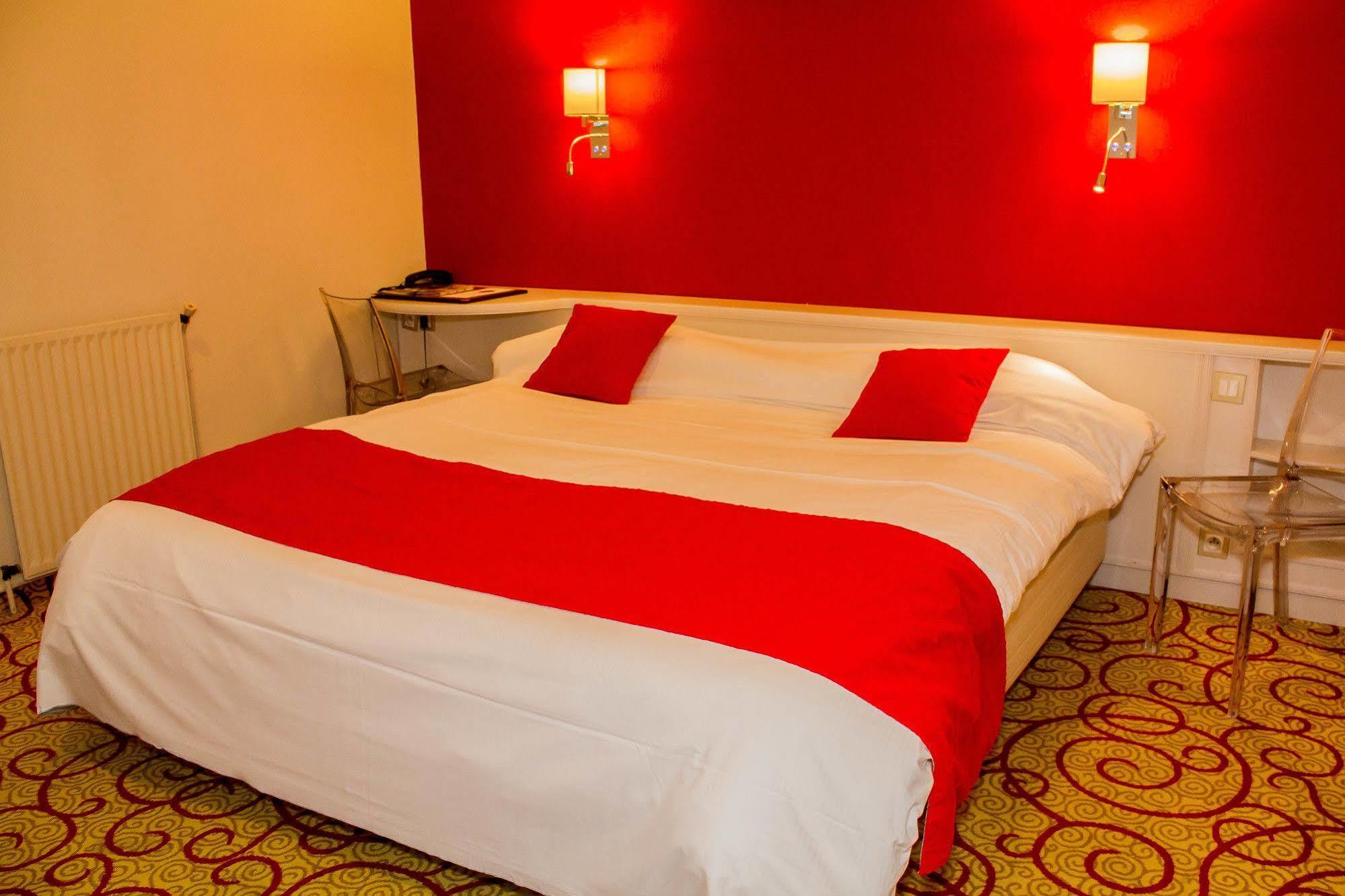 Cit'Hotel Europeen Ангулем Екстер'єр фото